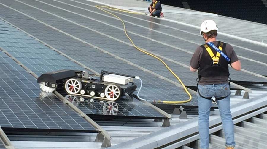 solar pv cleaning robot